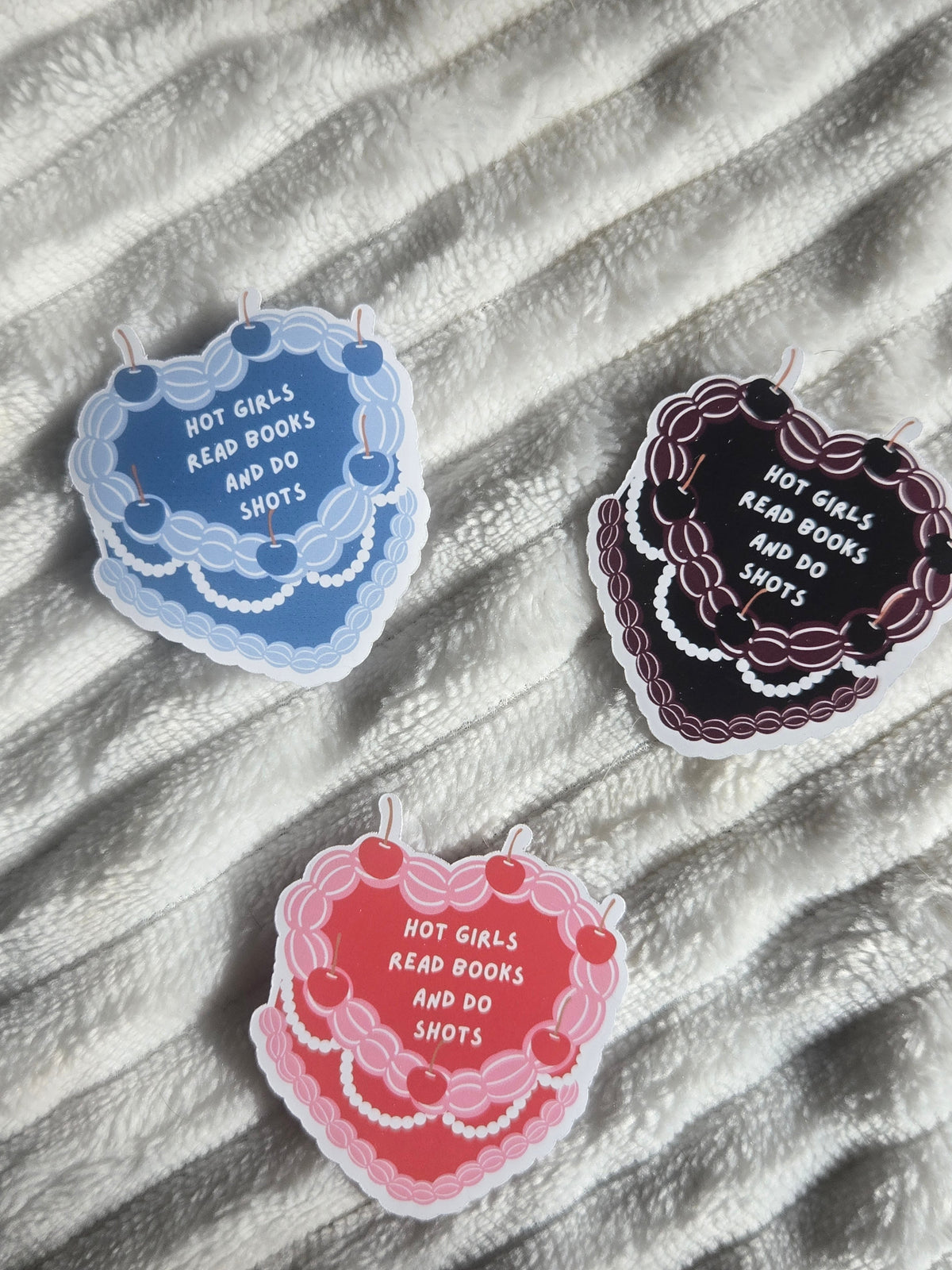 'Hot Girls Read Books and Do Shots' Diabetic Decal - Vintage Heart Cake Vinyl Matte Sticker
