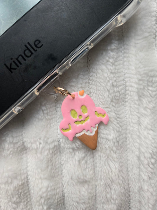 Melting Ghost Ice Cream Kindle Charm – Pastel Spooky E-Reader Charm & Bookish Accessory
